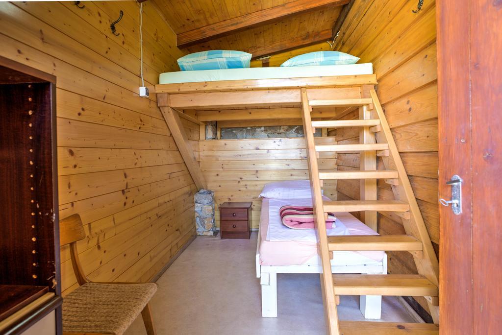 Marusina Olive Hills - Glamping & Minicamp Punat