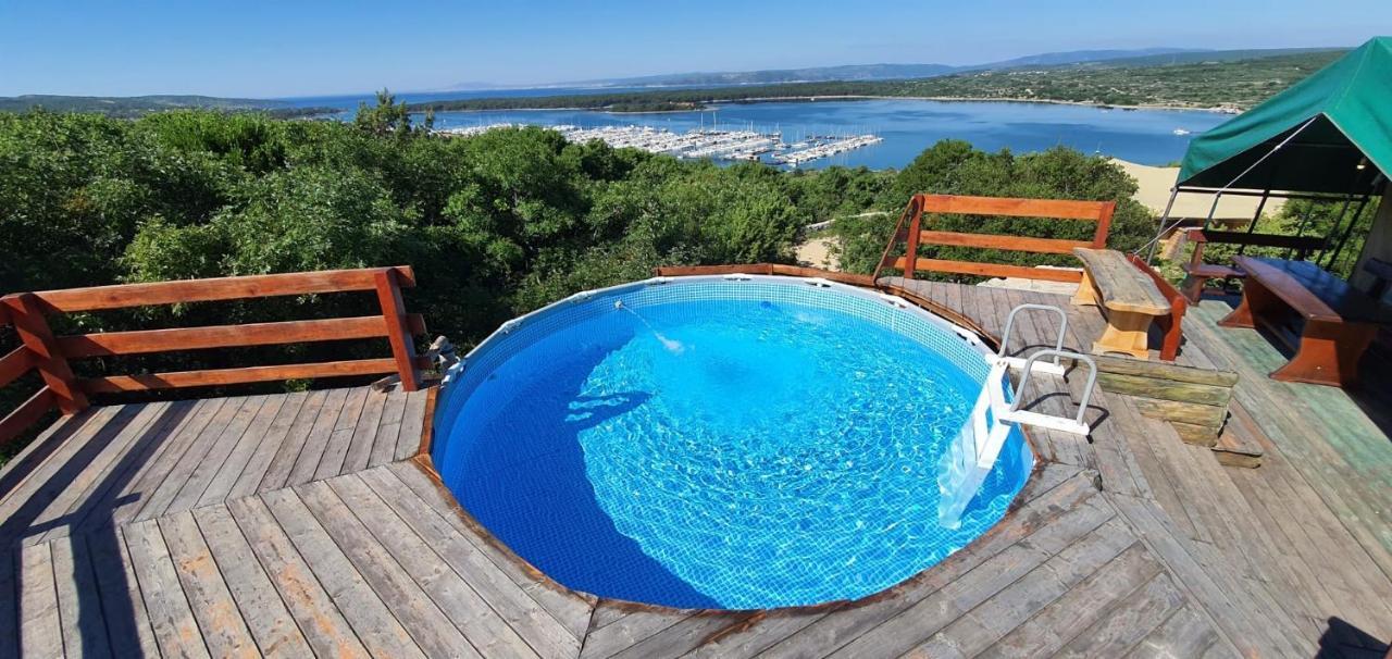 Marusina Olive Hills - Glamping & Minicamp 4* Punat